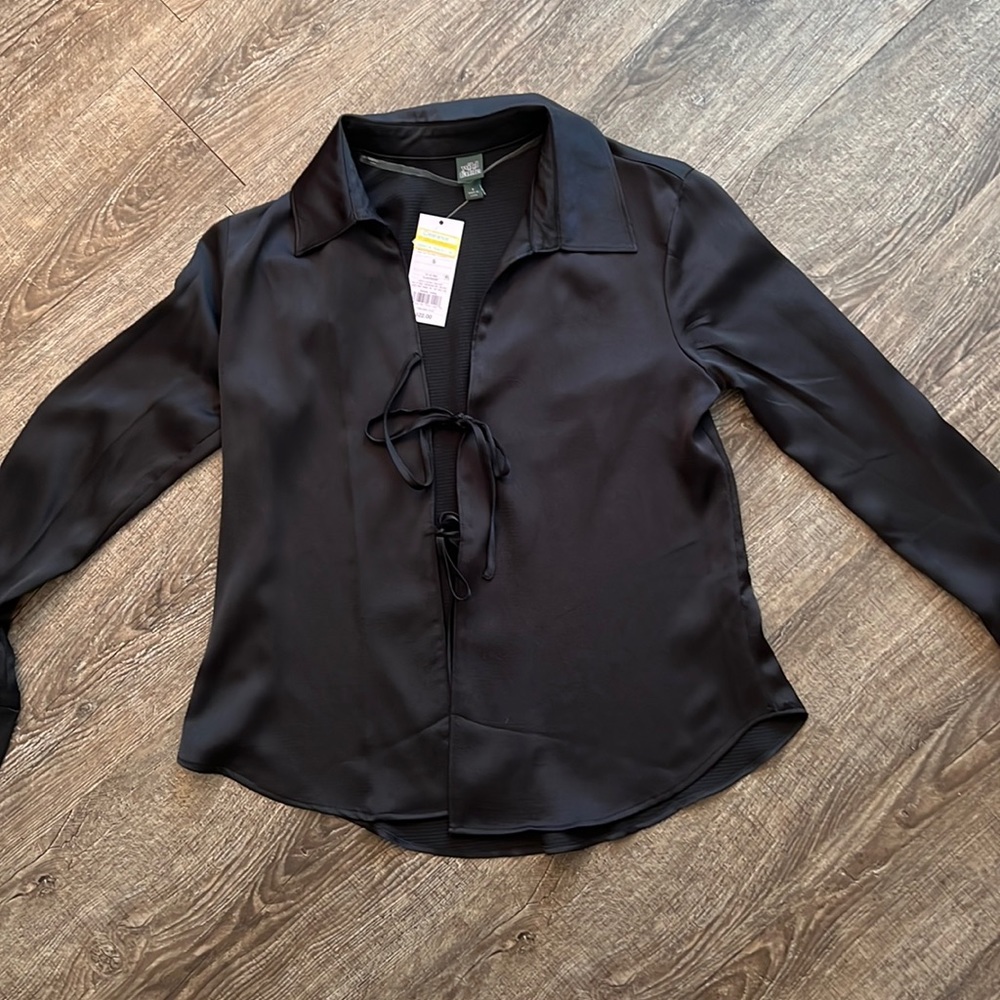 Long sleeve tie front blouse
